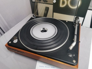 BEOGRAM 1000 TURNTABLE